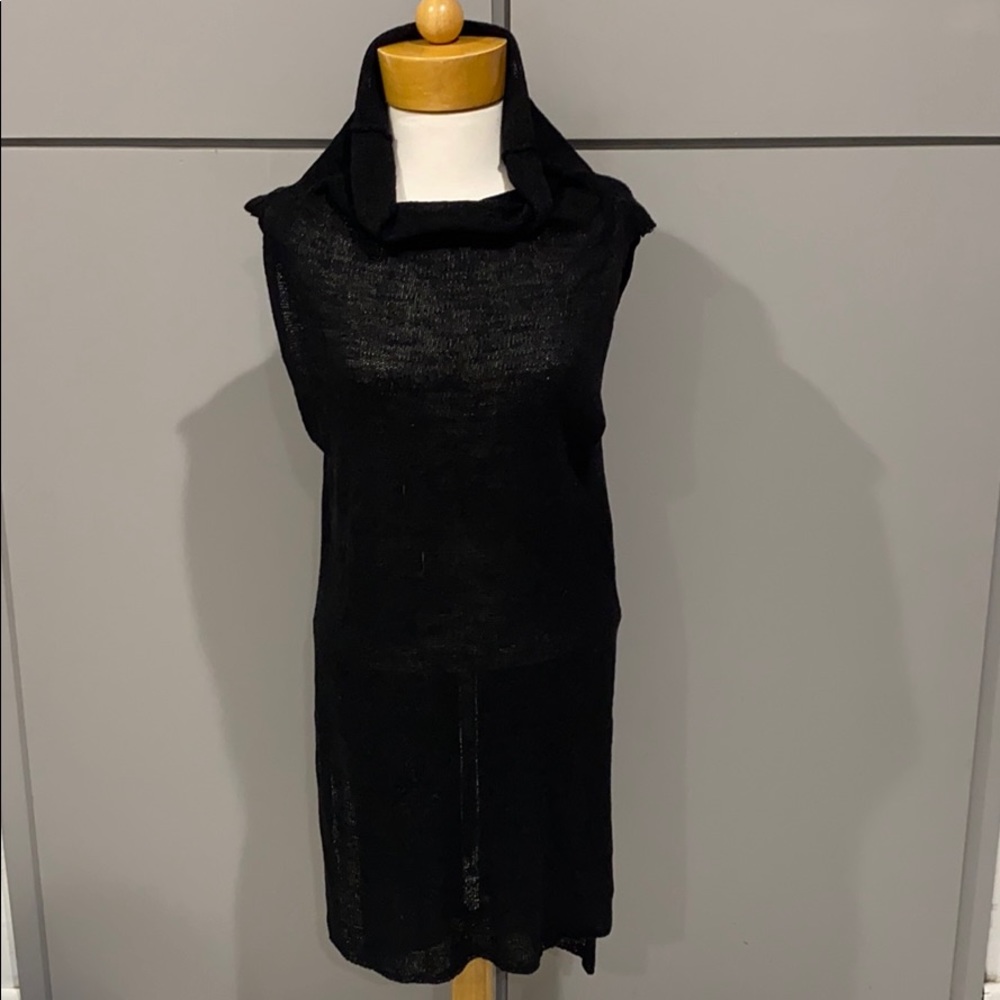 Cowl neck black layering piece H&M Size Small